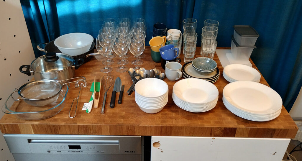 Disk uppställd på diskmaskinsbänk